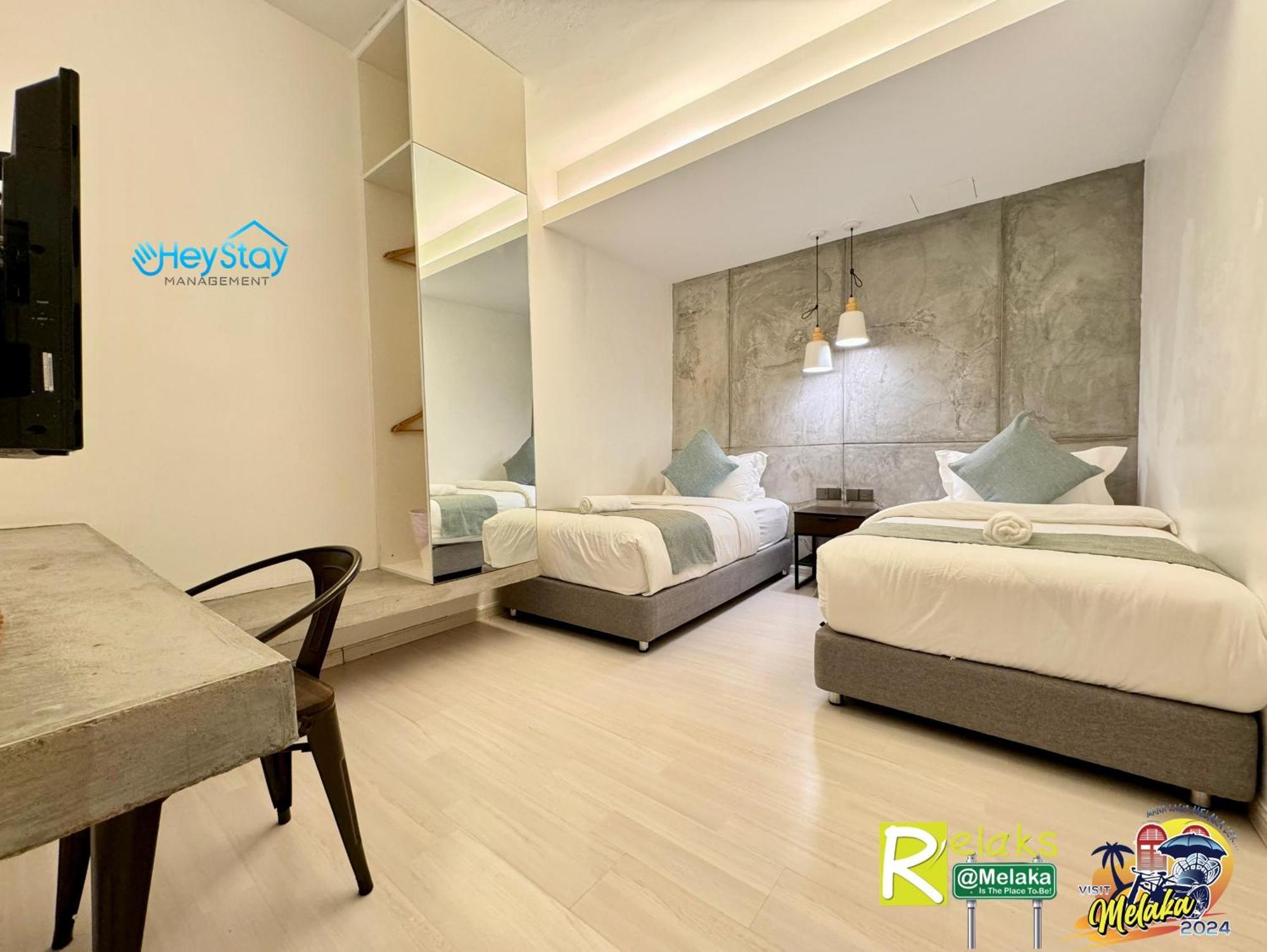 Modern Cave Guest House Walking Distance 5Mins To Jonker Malacca Buitenkant foto