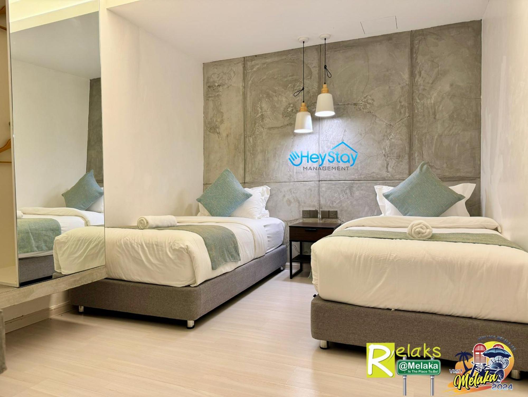 Modern Cave Guest House Walking Distance 5Mins To Jonker Malacca Buitenkant foto